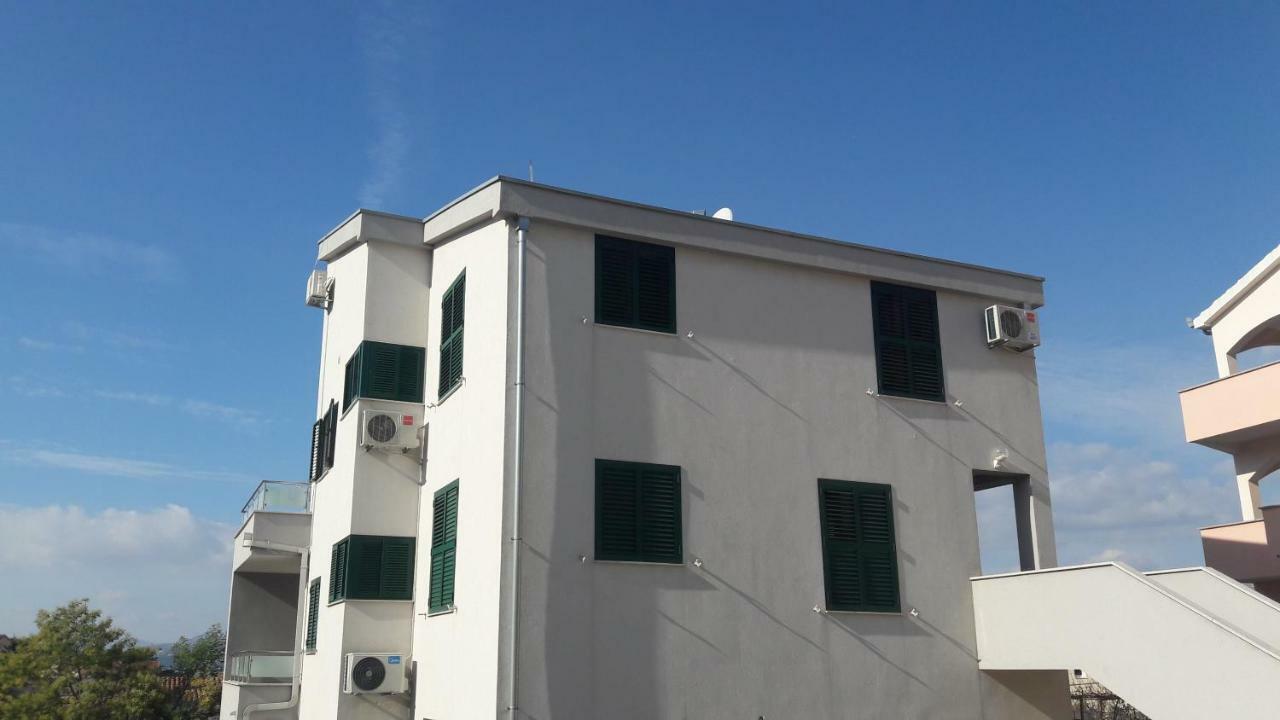 Apartment Anakatarina Trogir Exterior photo