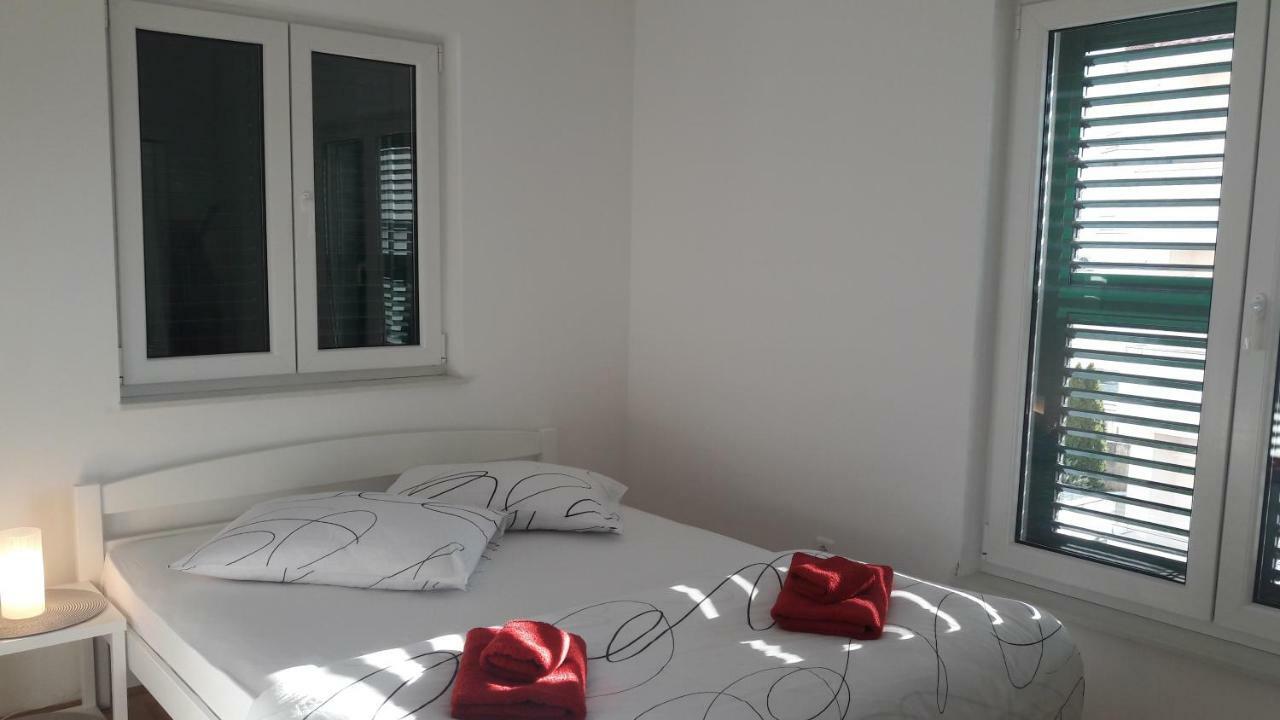 Apartment Anakatarina Trogir Exterior photo
